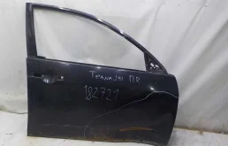 Дверь Nissan Teana J31 (2003—2005)