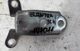 Петля двери Hyundai Elantra IV (2006—2011)