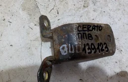 Петля двери Kia Cerato I (2003—2007)