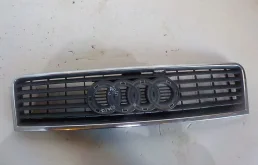 Решетка радиатора Audi A6 C5 (1997—2001)