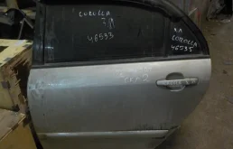 стекло Toyota Corolla IX (2000—2004)