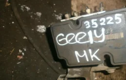 Блок управления ABS Geely MK I (2006—2013)