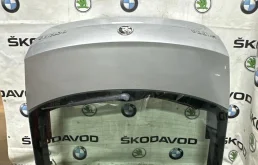 Крышка багажника Skoda Octavia 2015 5E5827023F A7 (5E) 2.0 CRMB