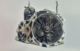 КПП механическая (МКПП) 5-ступенчатая 6M5R7002VC Ford Focus 2 restailing 2.0 Бензин