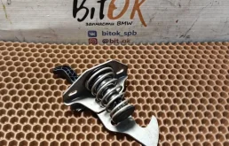 Крюк капота BMW X1 51232990367 E84