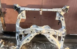 Подрамник BMW 5 31116796692 F10, передний