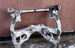 Подрамник BMW 5 31116796693 F10 N20, передний