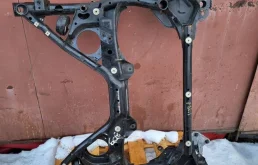 Подрамник BMW 4 31106872120 F32, передний