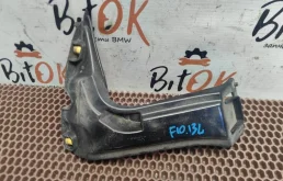 Кронштейн крыла BMW 5 2010 51117207931 F10 N52B30, передний левый