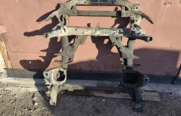 Подрамник BMW X6M 2009 31116779358 E71 S63B44, передний