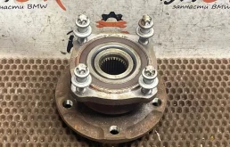 Ступица с подшипником BMW 5 2010 33406850159 F11 N52B25, задняя