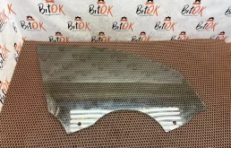 Стекло двери боковое BMW 1 2012 51337242564 F20 N13B16, переднее правое