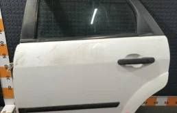Дверь Ford Focus 2007 1505763 2 ASDB, задняя левая