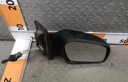 Боковое зеркало Ford Focus 1373380, правое