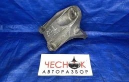 Кронштейн опоры двигателя Audi Q7 4L рестайлинг 2009 7L8199307D BAR