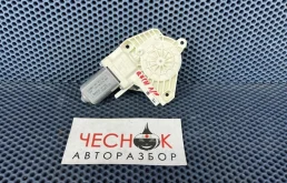 Моторчик стеклоподъемника Audi Q7 4L рестайлинг 2010 8T0959801B CJTC, левый