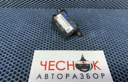 Датчик ускорения Audi Q7 4L 2008 7H0907652A BAR
