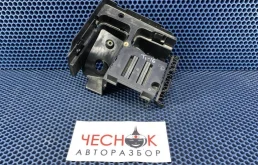 Корпус блока предохранителей Volkswagen Tiguan 1 рестайлинг 2012 1K0907361B CCZD