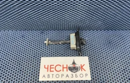 Ограничитель двери Infiniti QX70 2011 804311CA0A VQ35HR, передний левый