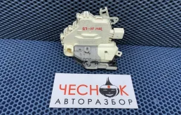 Замок двери передней правой Audi Q7 4L рестайлинг 2012 8J2837016C 4L CJTC