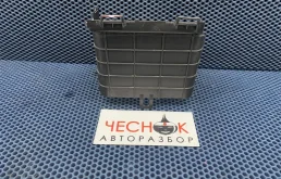 Крепление АКБ (корпус/подставка) Volkswagen Tiguan 1 2011 3C0915336A CCZC
