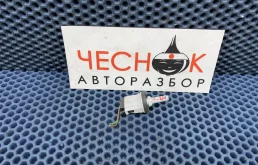 Датчик температуры воздуха в корпус отопителя Volkswagen Touareg 1 2003 1K0907543A AXQ