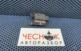 Моторчик заслонки отопителя Volkswagen Tiguan 1 2011 1K0907511B CCZC