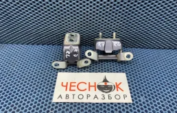 Петли двери Renault Koleos 1 2010 82401JY00A 2TR