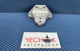 Кронштейн опоры КПП Volkswagen Touareg 2 2012 7L0399649E CGEA
