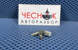 Датчик ABS левый Audi Q7 4L рестайлинг 2010 7L0927807B 4L CJTC