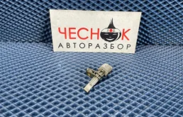 Датчик ABS левый Volkswagen Touareg 1 2008 7L0927807B BHK