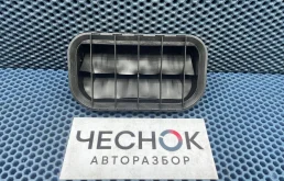 Решетка вентиляционная Audi Q7 4L рестайлинг 2010 4A0819181 4L CJTC