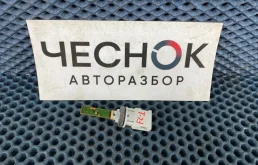 Датчик температуры воздуха Volkswagen Touareg II рестайлинг 2015 1K0907543G FL CGRA