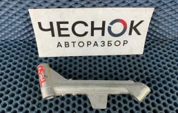 Кронштейн впускного коллектора Volkswagen Tiguan 1 рестайлинг 2012 06H129723K CCZD
