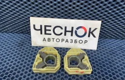 Кронштейн радиатора Volkswagen Tiguan 1 2009 1K0121367G CAWA