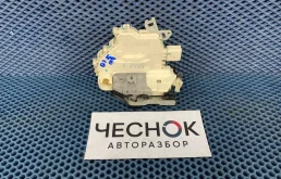 Замок двери передней правой Audi Q7 2010 8J2837016C CJTC