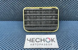 Решетка вентиляционная задняя Volkswagen Touareg 2 2015 7PP819181A CGRA