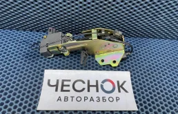 Замок стекла багажника Volkswagen Touareg 1 2005 7L6827501B BMV