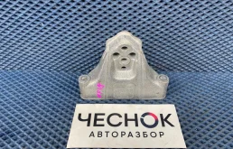 Кронштейн опоры КПП Volkswagen Touareg 2 2012 7L0399649E CGEA