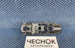 Кронштейн ручки двери передней левой Volkswagen Touareg 2 2013 5N0839885H CRCA
