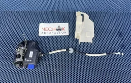 Замок двери передней правой Volkswagen Touareg 2 2010-2014 3D1837016AC