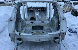 Панель задняя Audi Q7 4L рестайлинг 2010 4L0813307C CJTC, задний