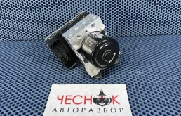 Блок ABS (насос) Volkswagen Touareg 2 2011 7P0614517K CGEA