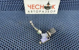 Датчик давления топлива Audi Q7 4L 2008 06D906051C BAR
