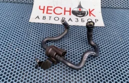 Клапан вентиляции топливного бака Audi Q7 4L 2008 06E906517A BAR