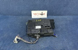 Блок предохранителей Volkswagen Touareg 2 2011 7P0937548F CGRA