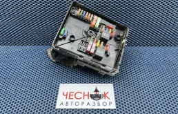 Блок предохранителей Volkswagen Tiguan 1 2010 1K0937125D CCZC