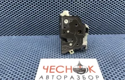Замок двери задней правой Audi Q7 4L рестайлинг 2011 8K0839016C CJTC, задний правый
