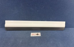 Молдинг передней правой двери Porsche Cayenne 2 2014 95855978804G2X 5502, передний правый