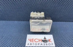 Блок ABS (насос) Volkswagen Touareg 2 2011 7P0614517K CGRA